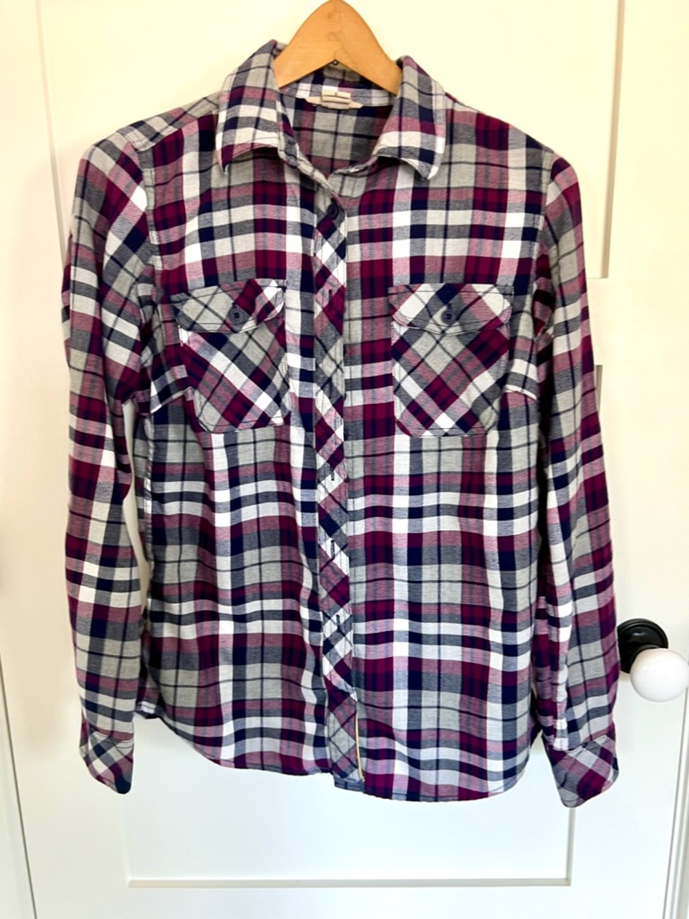 Duluth Trading Co Plaid Flannel Button-Down Shirt